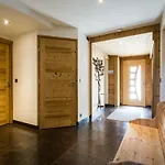 Chalet Base Camp *