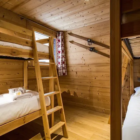 Base Camp Chalet *