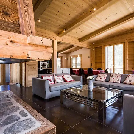 Base Camp * Les Houches