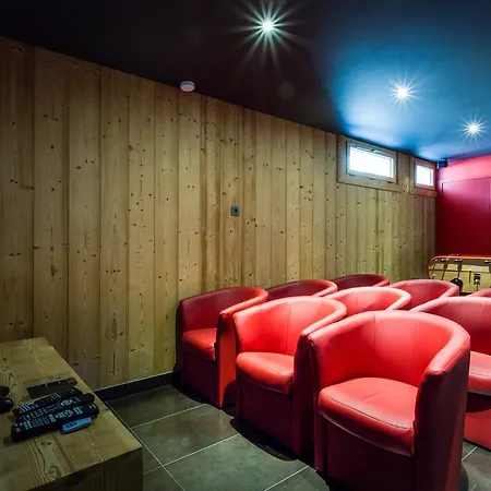 Base Camp Chalet
