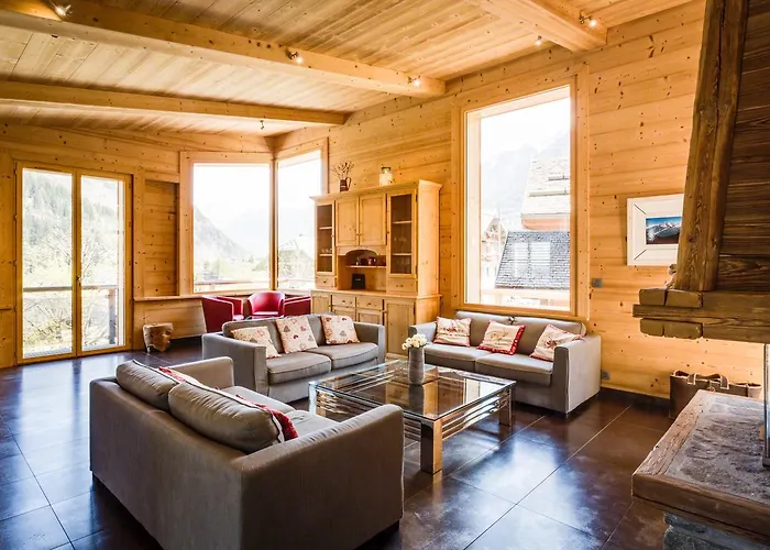 Chalet Base Camp *